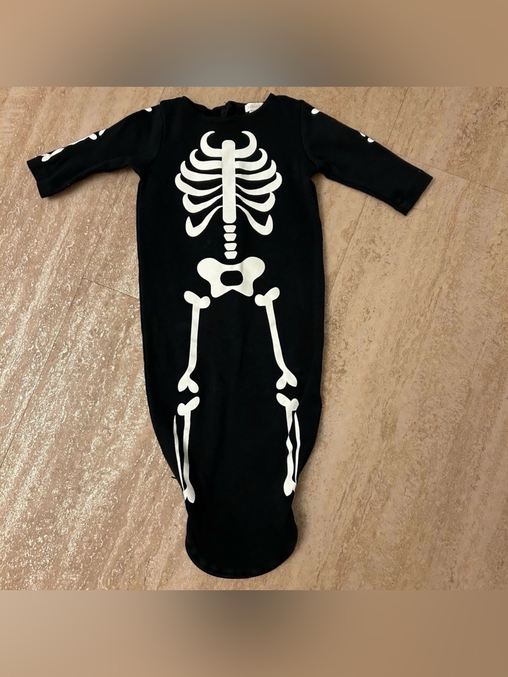 Pottery Barn Skeleton Baby One-Piece Sleep Gown 0-6 months